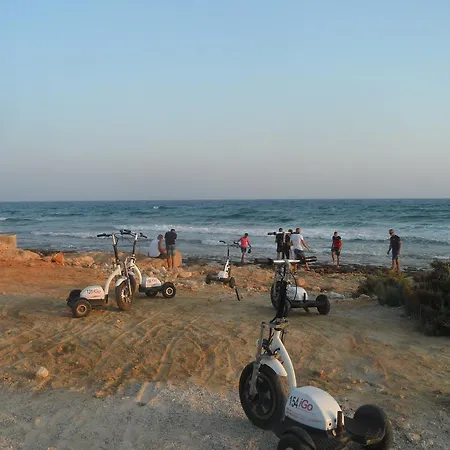 Sunshine Apts, Two Bedroom , Free Internet, No 3 Aya Napa