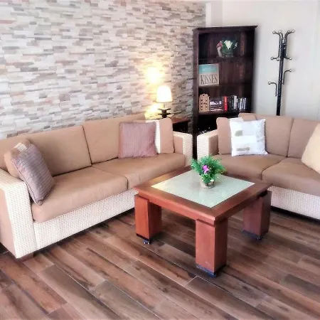 Daire Sunshine Apts, Two Bedroom , Free Internet, No 3