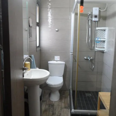 Sunshine Apts, Two Bedroom , Free Internet, No 3