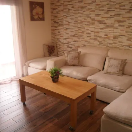 Sunshine Apts, Two Bedroom , Free Internet, No 3 Ayia Napa