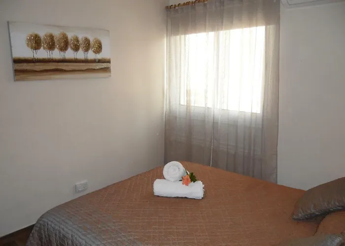 Sunshine Apts, Two Bedroom , Free Internet, No 3