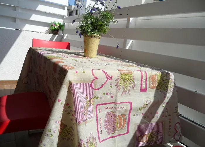 Sunshine Apts, Two Bedroom , Free Internet, No 3 Ayia Napa